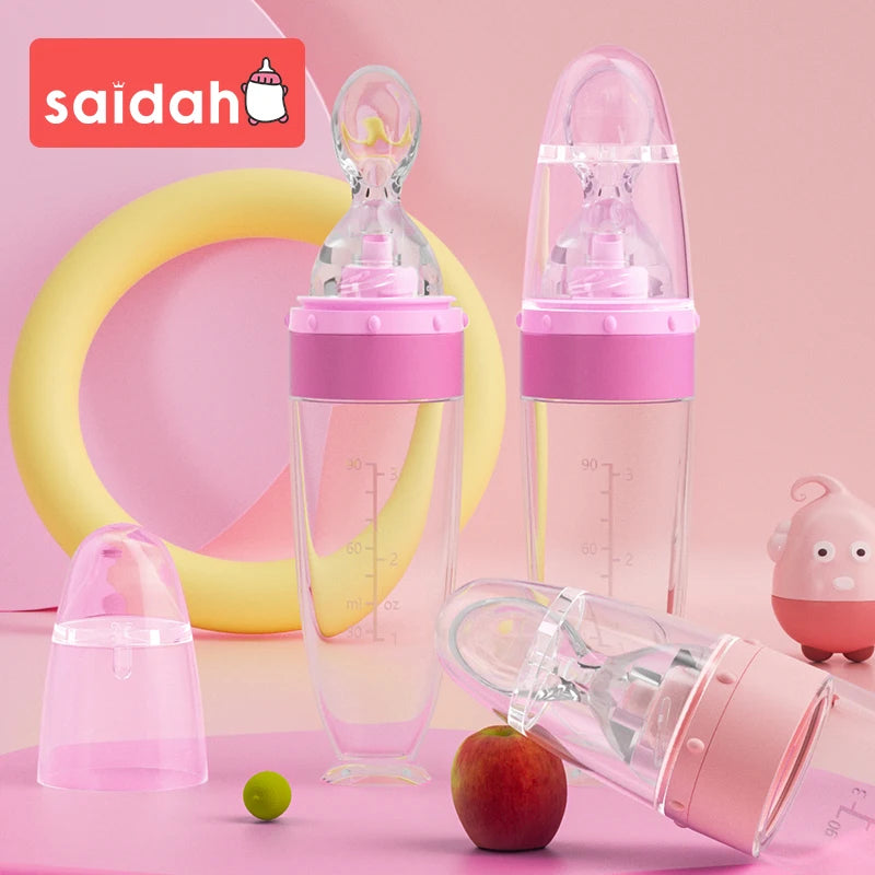 Feeder bottle and silicone spoon, juices, fruits and vegetables